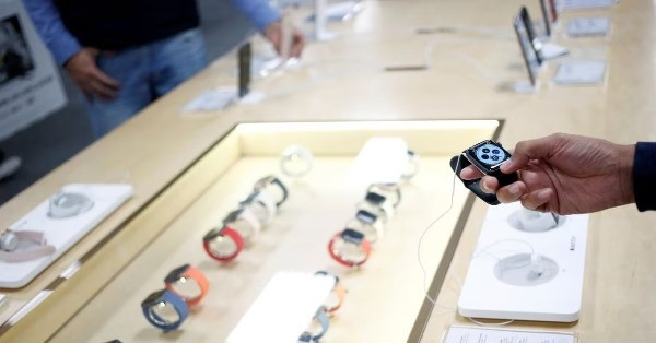 Diễn biến xung quanh lệnh cấm bán Apple Watch tại Mỹ