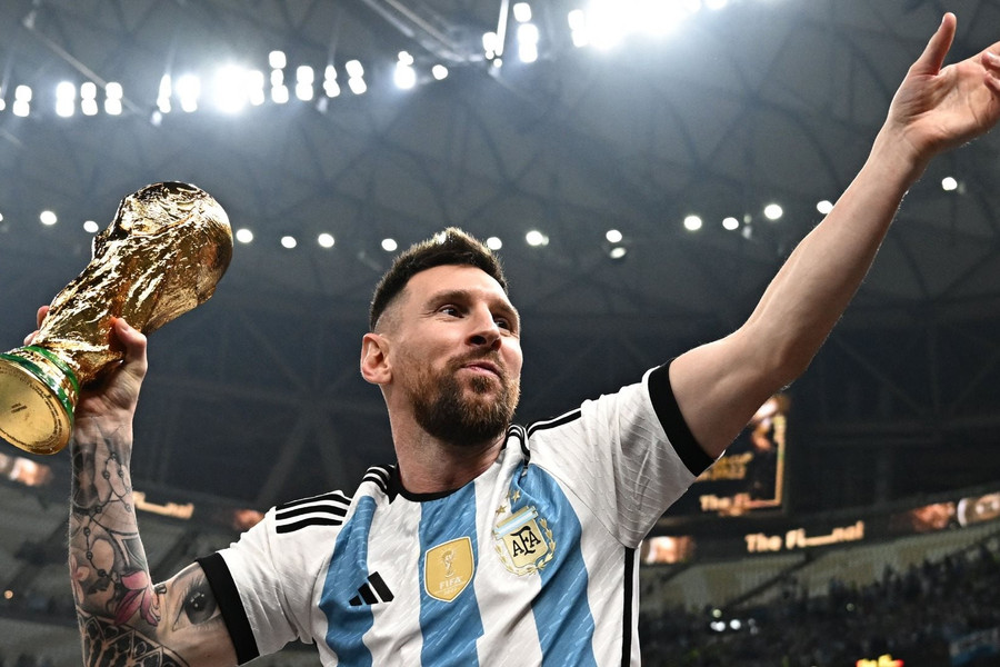 Tổng hợp tin bóng đá ngày 01/01/2024: Argentina 'treo' vĩnh viễn áo số 10 khi Messi giải nghệ