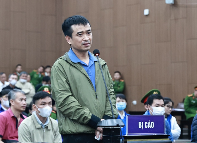 Chủ tịch Việt Á Phan Quốc Việt bị đề nghị mức án 30 năm tù
