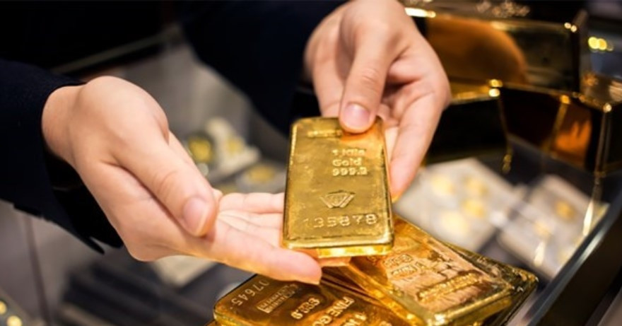 Giá vàng hôm nay 12/1/2024: Kinh tế Mỹ hồi phục, vàng khó tăng