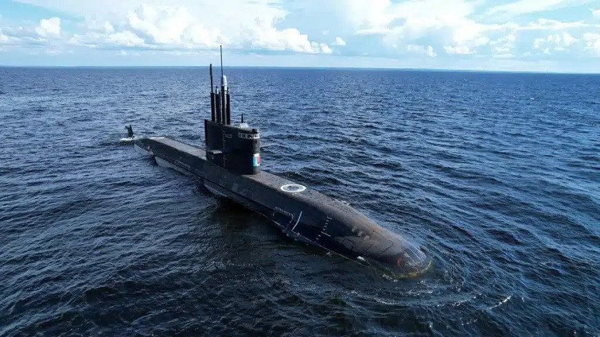 Quân sự thế giới hôm nay (3-2): Hải quân Nga tiếp nhận tàu ngầm Kronstadt, Thủy quân Lục chiến Mỹ có xe chiến đấu đổ bộ ACV-30 mới