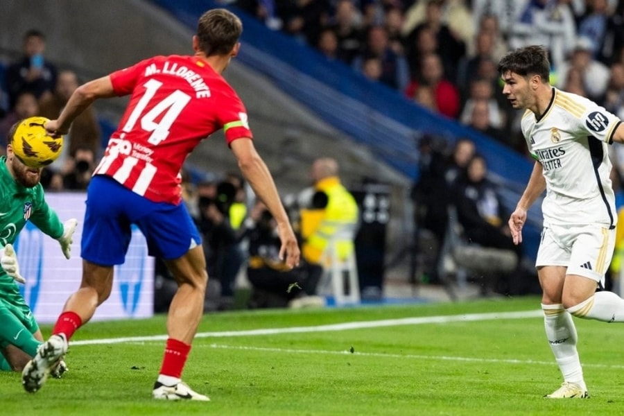 Real Madrid hòa cay đắng Atletico ở phút cuối cùng