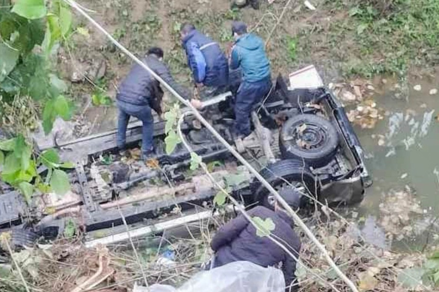 Ô tô lao xuống vực ở Lạng Sơn, 2 người tử vong