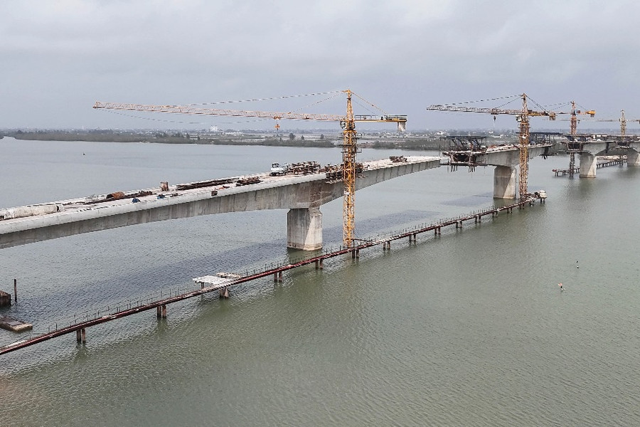 Hiện trạng cầu vượt sông Hồng gần 1.000 tỷ đồng nối Nam Định - Thái Bình