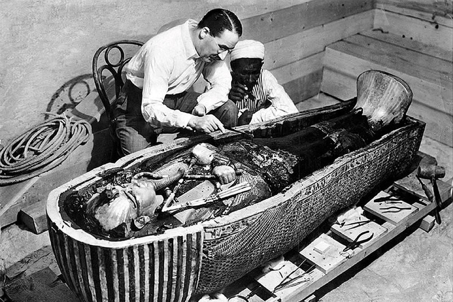 Ngày 16/2 năm xưa: Fidel Castro trở thành Thủ tướng Cuba; Howard Carter giải mã bí ẩn lăng mộ Pharaoh Tutankhamun