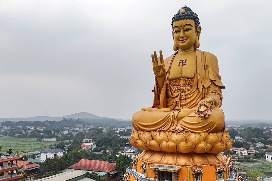 Chiêm ngưỡng đại tượng Phật lớn nhất Đông Nam Á ở Hà Nội