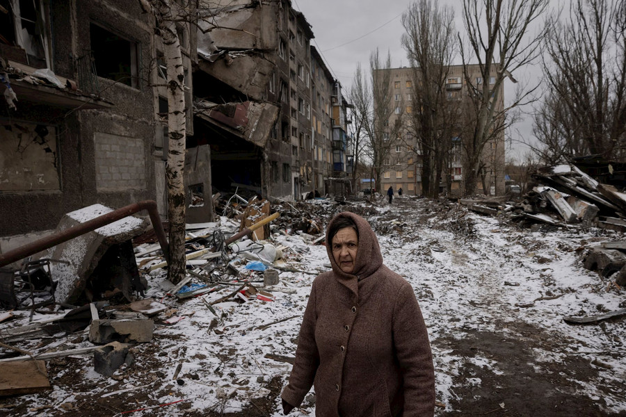 Hai năm ngày Nga tấn công Ukraine: súng vẫn nổ, đạn vẫn rơi, hòa bình vẫn mù mịt