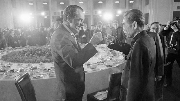 Ngày 28/2 năm xưa: ‘Chuyến đi lịch sử’ của Nixon đến Trung Quốc: Công bố tuyên bố chung Thượng Hải 1972; Giáo hoàng Benedict XVI từ chức