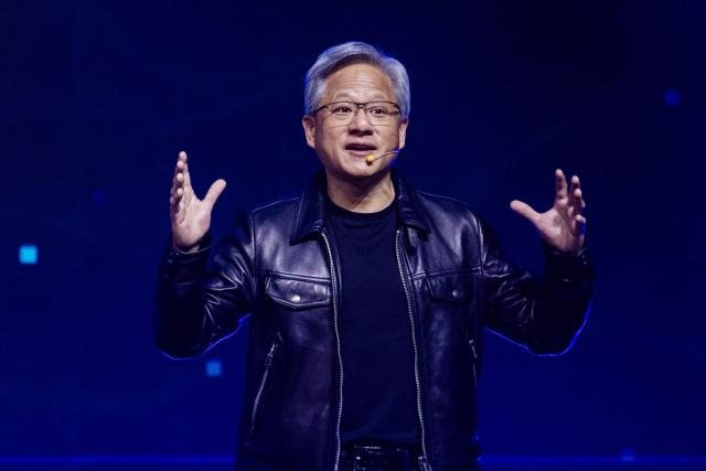 CEO Nvidia: 'Siêu AI' AGI sẽ có tư duy đáng kinh ngạc trong 5 năm tới