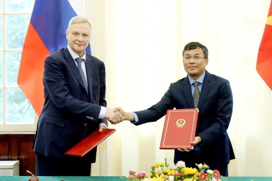 Thứ trưởng Bộ Ngoại giao Nga đến Việt Nam