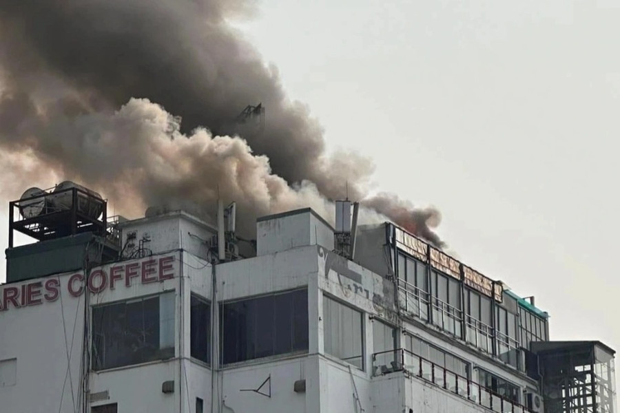 Vụ cháy trên nóc tòa nhà OCD Plaza: Công trình từng bị xử phạt