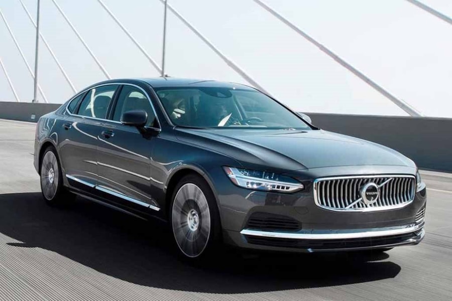 Volvo ra mắt tính năng cảnh báo tai nạn từ xa 