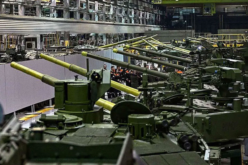 Quân sự thế giới hôm nay (14-3): Nga sản xuất 125 xe tăng và 250.000 đạn pháo mỗi tháng