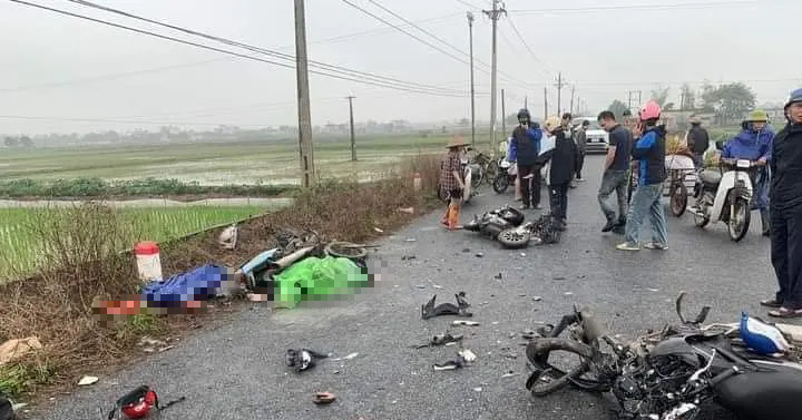 Tai nạn liên hoàn ở Thái Bình khiến 5 người thương vong