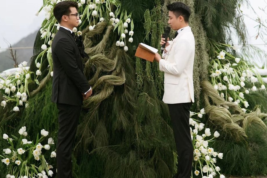 'Đám cưới' bí mật của Ninh Dương Story