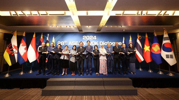 Thứ trưởng Ngoại giao Đỗ Hùng Việt đồng chủ trì Đối thoại ASEAN-Hàn Quốc lần thứ 28
