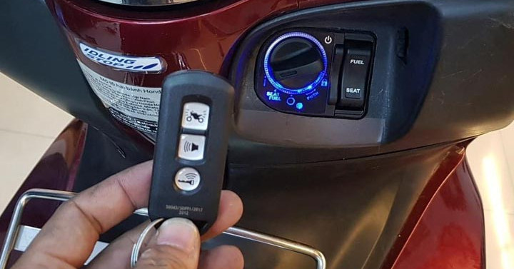 Tìm ra 'thủ phạm' khiến nhiều xe máy, ô tô dùng smartkey ở Đồng Nai bị 'tê liệt'