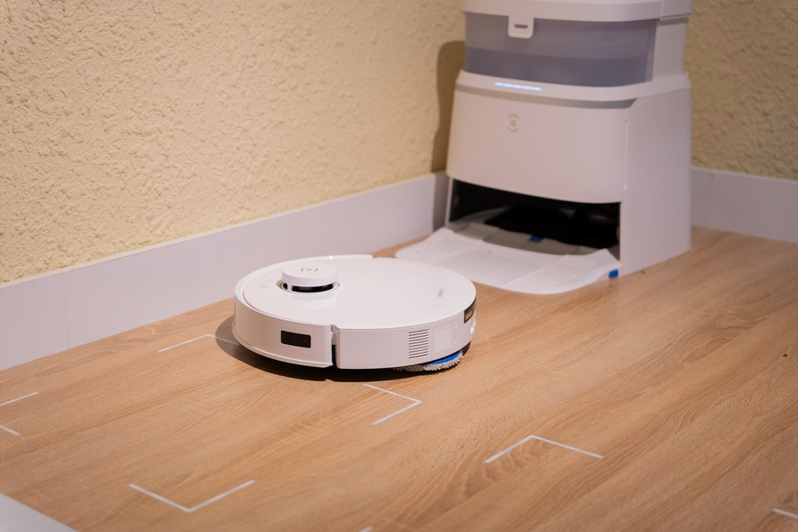 Ecovacs trình làng robot tái định nghĩa trải nghiệm lau dọn nhà