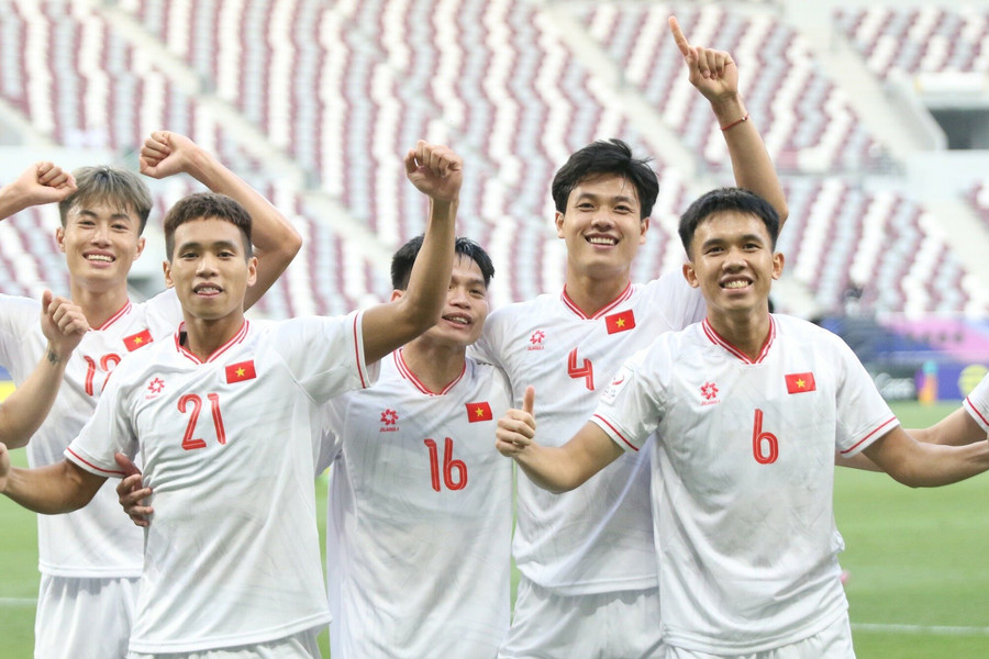 U23 Việt Nam vượt qua U23 Malaysia rộng cửa vào tứ kết VCK U23 châu Á 2024