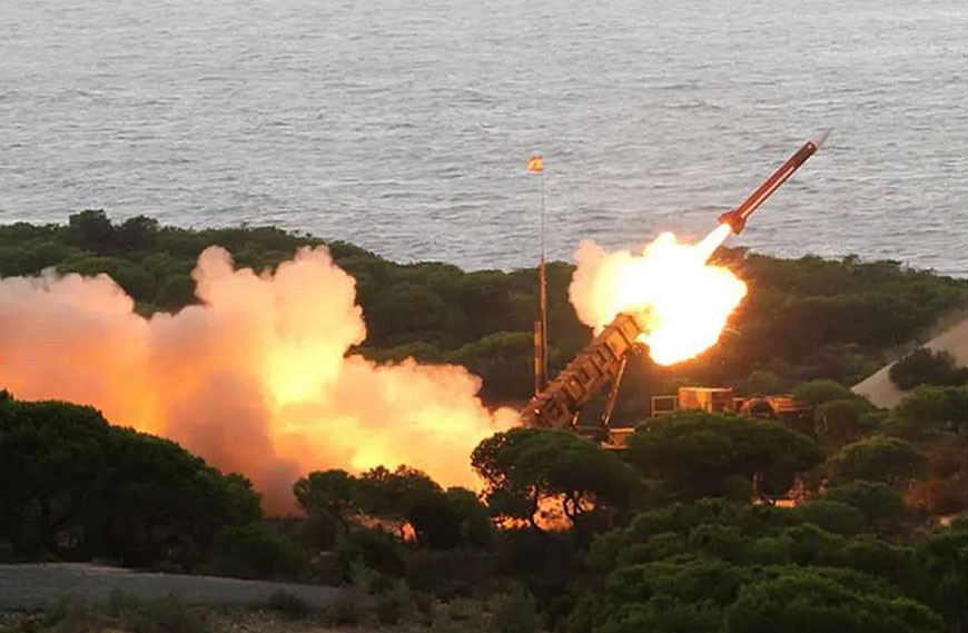 Quân sự thế giới hôm nay (27-4): Tây Ban Nha cung cấp hệ thống phòng thủ tên lửa Patriot cho Ukraine