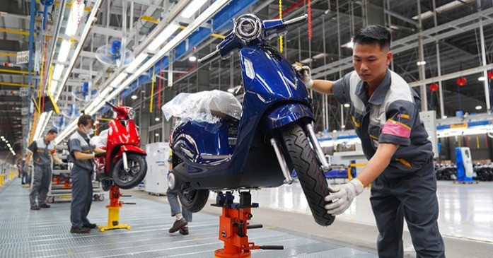 Thị trường xe máy ế ẩm nhưng lượng sản xuất mới vẫn tăng trong tháng 4