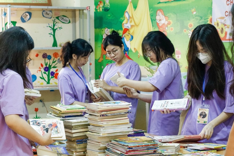 Libreria Project: học sinh thủ đô lan tỏa kiến thức tới trẻ vùng cao