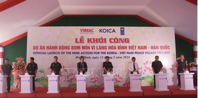 Korea-Việt Nam Mine Action for Peace Villages project started