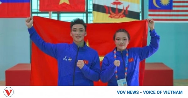 Vietnamese athletes win first two Pencak Silat golds at 13th ASEAN School Games