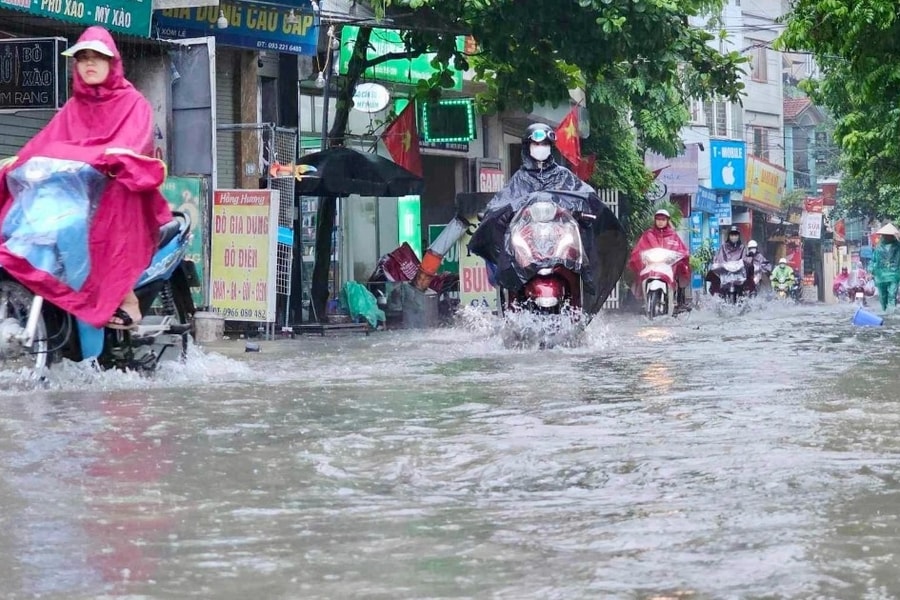 Miền Bắc mưa lớn dồn dập nhiều ngày