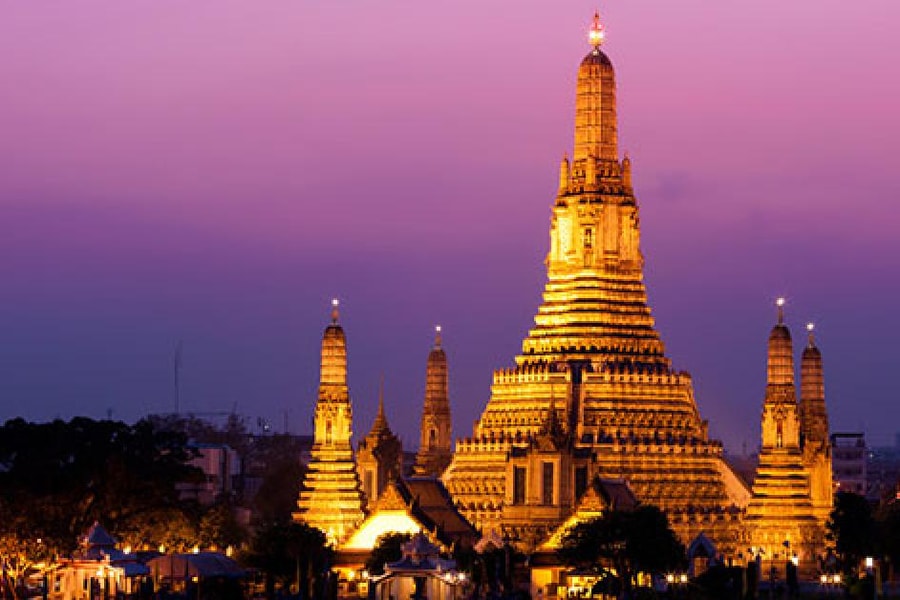 Sông nước Bangkok: Ngất ngây check-in Wat Arun huyền ảo