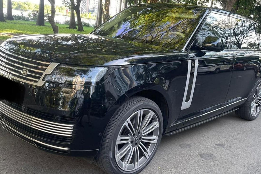 Đi hơn 3.000km sau 1 năm, chủ xe SUV siêu sang Range Rover SV lỗ gần 7 tỷ đồng