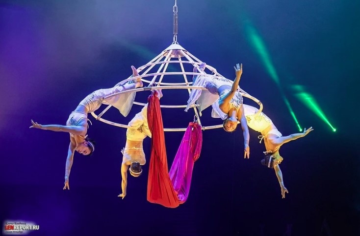 Vietnam wins silver prize at World Circus Art Festival in Russia