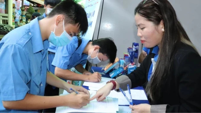 HCMC to host massive job fair amid labor shortages