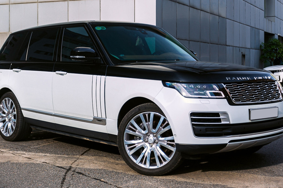 Đi 23.000 km, chủ SUV siêu sang Range Rover SVAutobiography lỗ hơn 5 tỷ đồng