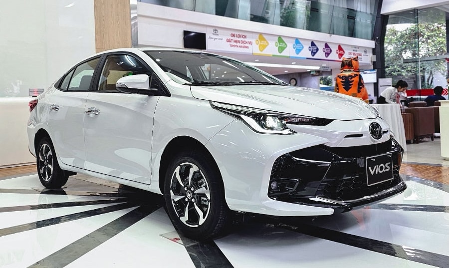 Xe sedan giá rẻ tháng 7/2024: Toyota Vios dẫn đầu, KIA K3 rời khỏi top 5