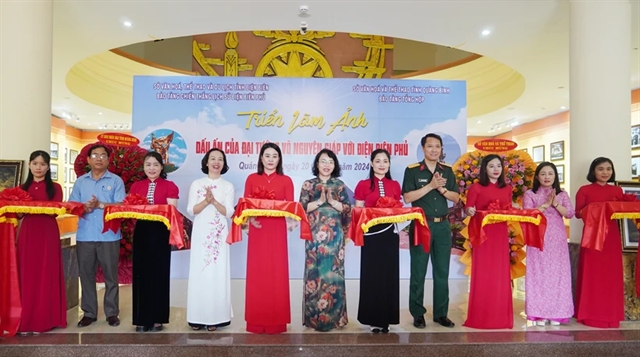 Photo exhibition on General Võ Nguyên Giáp opens in Quảng Bình