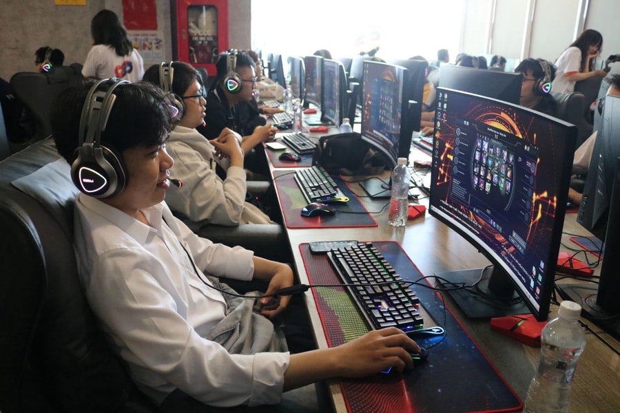 Khai thác thị trường Thể thao điện tử - eSports: Từ nỗ lực đến hành động