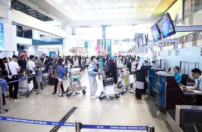 Passenger traffic at Noi Bai airport projected to rise 11% during National Day holiday