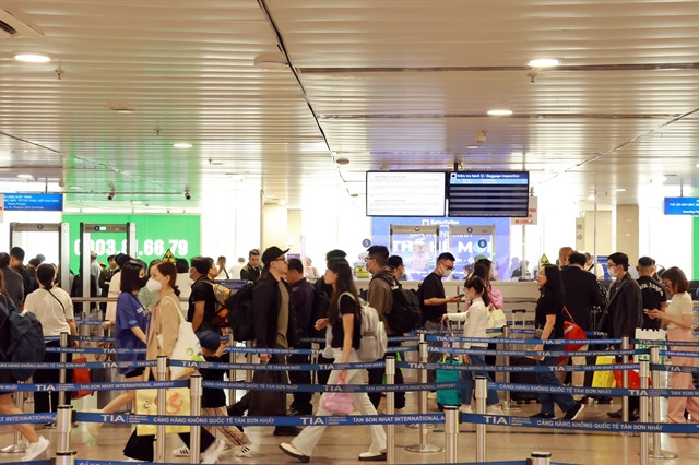 Tân Sơn Nhất Airport expects to serve 120,000 passengers daily over National Day rush