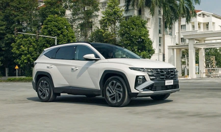 Hyundai Tucson bản nâng cấp chạy thử trên đường phố Việt Nam