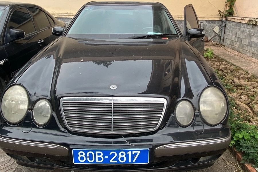 Sắp đấu giá nhiều xe Mercedes Benz biển 80B giá khởi điểm 23-41 triệu đồng