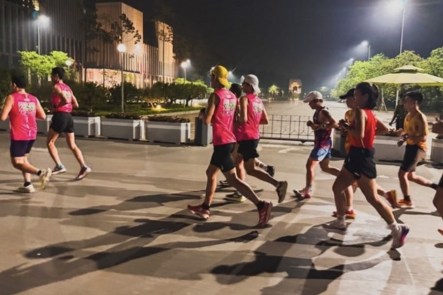 Some 11,000 join VPBank Hanoi International Marathon 2024