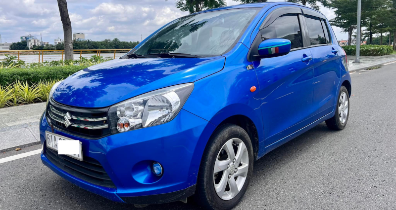 Với 300 triệu đồng, ngoài Toyota Wigo 1.2G AT 2018 có thể mua xe gì?