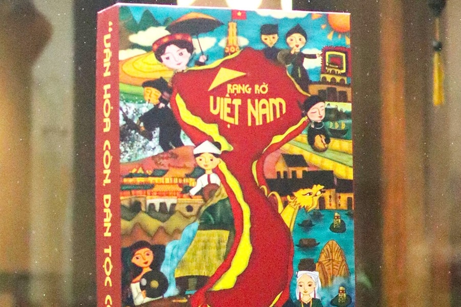 Radiant Vietnam: A board game journey through culture, heritage