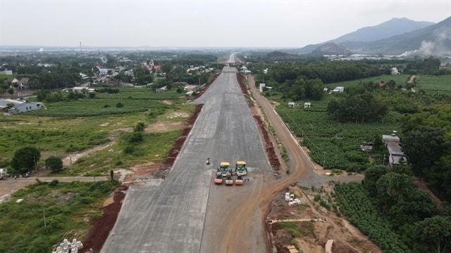 Biên Hòa-Vũng Tàu Expressway sub-project to be speeded up
