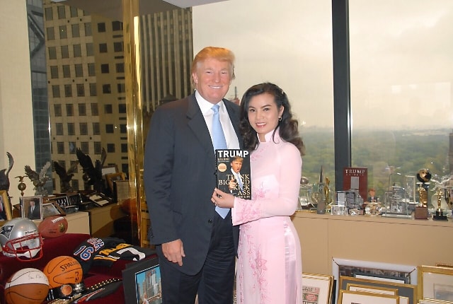 Beauty queen recounts meeting with Donald Trump nearly 20 years ago