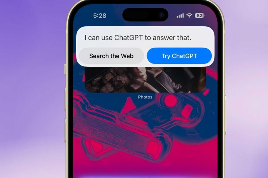 ChatGPT ngừng hoạt động, Siri trên iOS 18.2 'vạ lây'