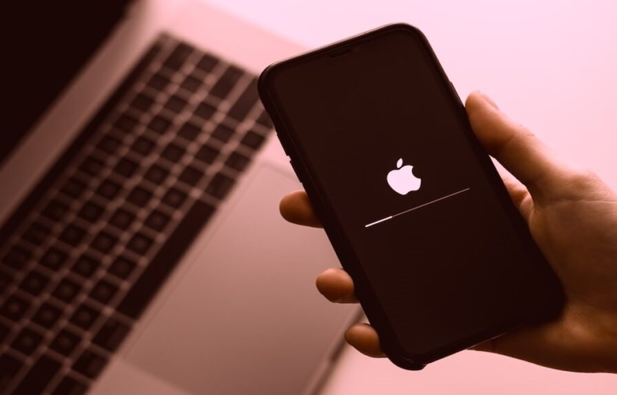 Sau update iOS 18, nhiều iPhone gặp lỗi tự khởi động sau 72 giờ