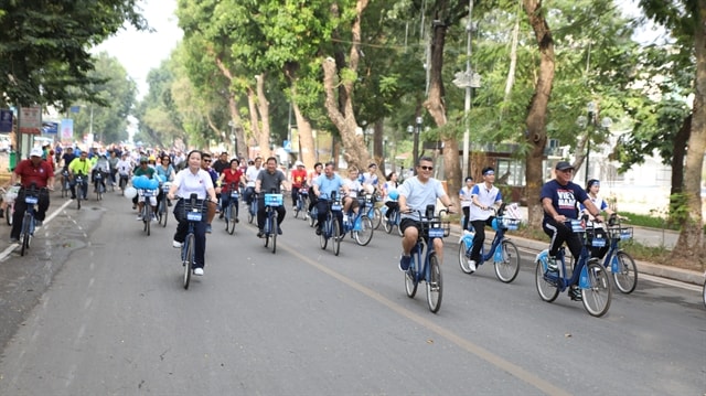 Fourth "For a Green Hà Nội" cycling event held in capital city