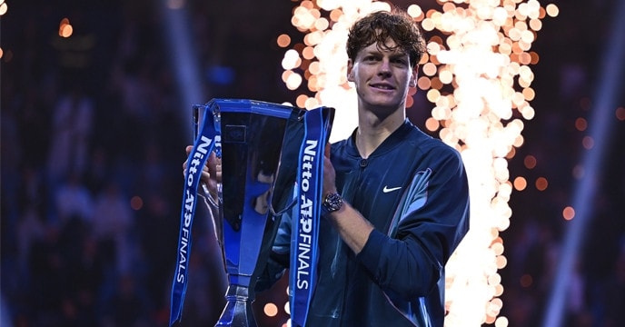 Jannik Sinner lần đầu vô địch ATP Finals